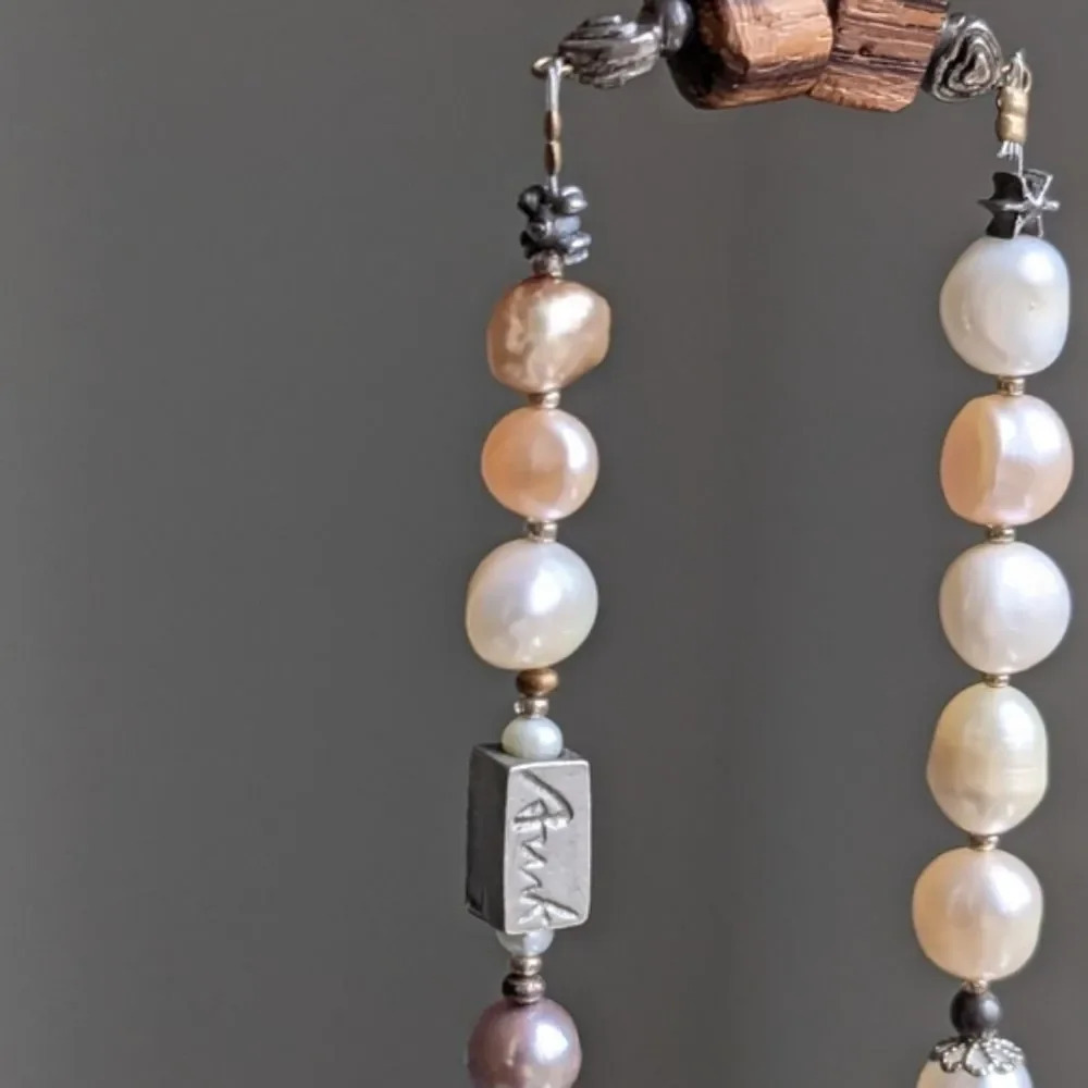 Anne-Marie K. Pearl Necklace - Picture 4 of 6